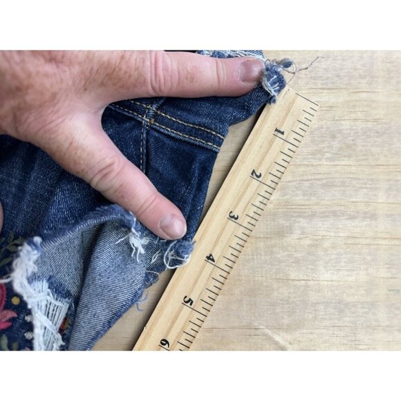 American Eagle Sz 00 Next Level Stretch Floral Hi-Rise Shortie Denim Jean Short - Picture 7 of 7